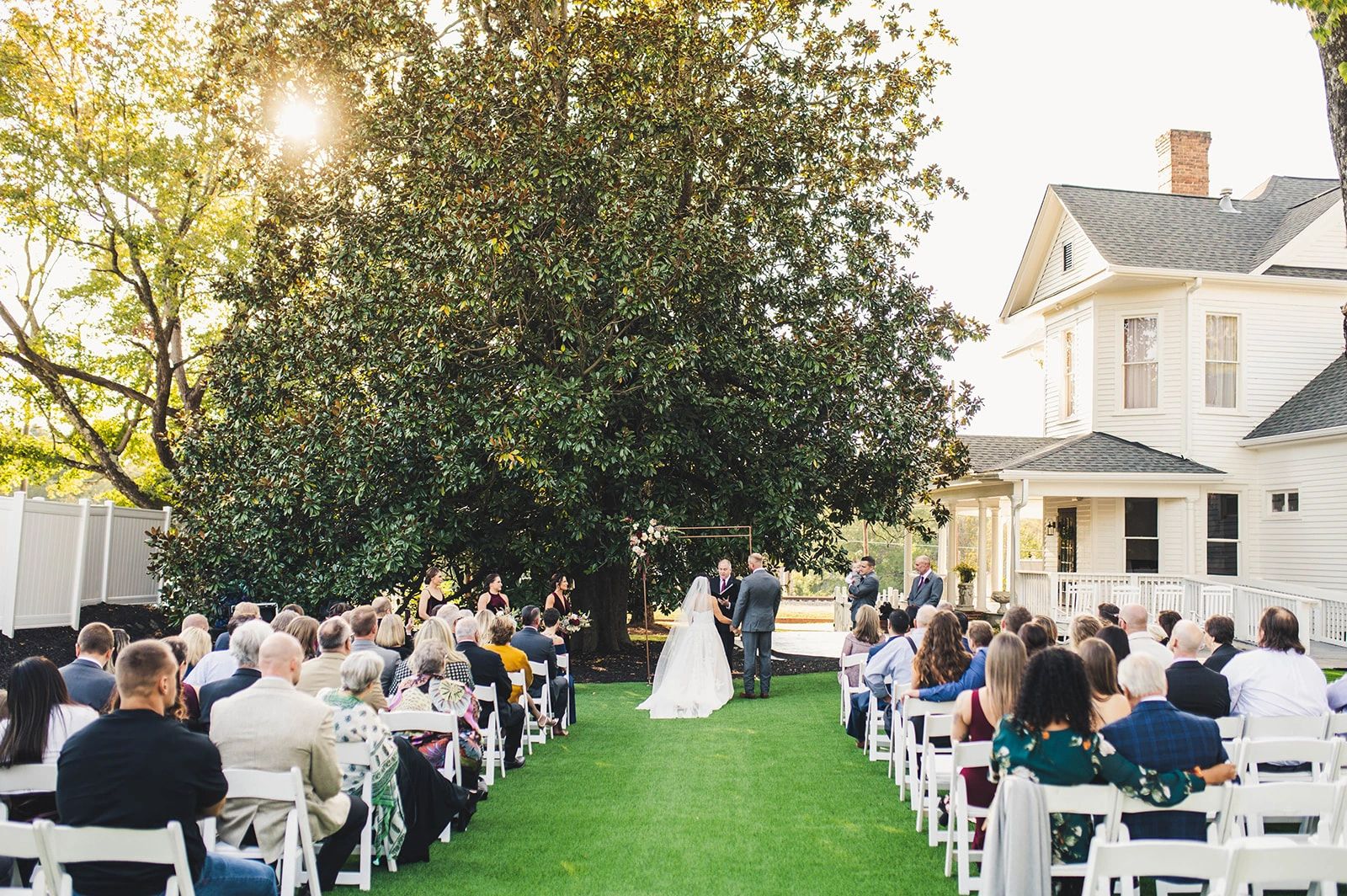 Raleigh Wedding Venue with Gorgeous Wedding Portrait Locations